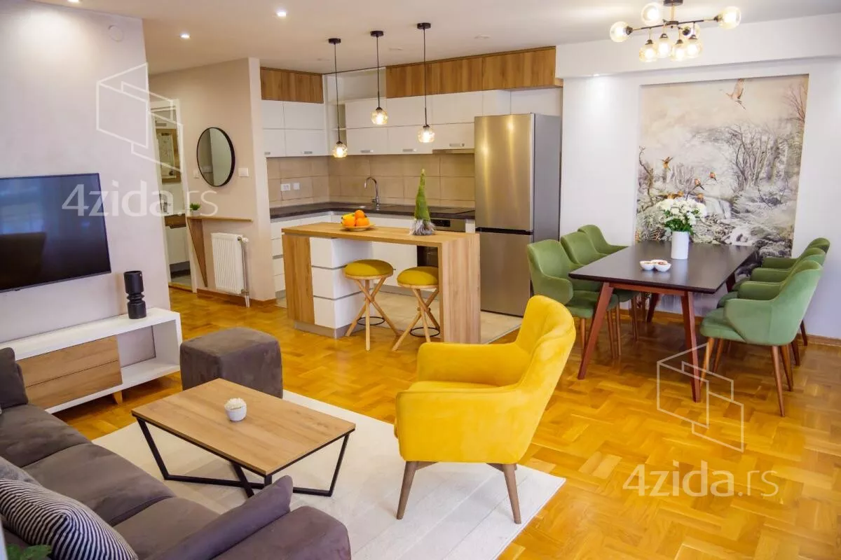 Dvoiposoban stan | 4zida