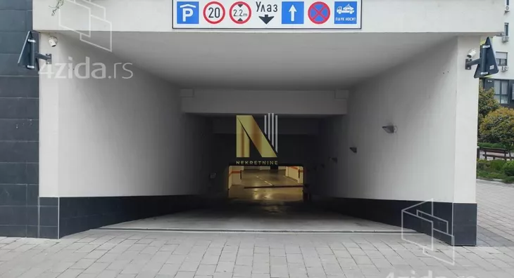 Garaža/Parking | 4zida