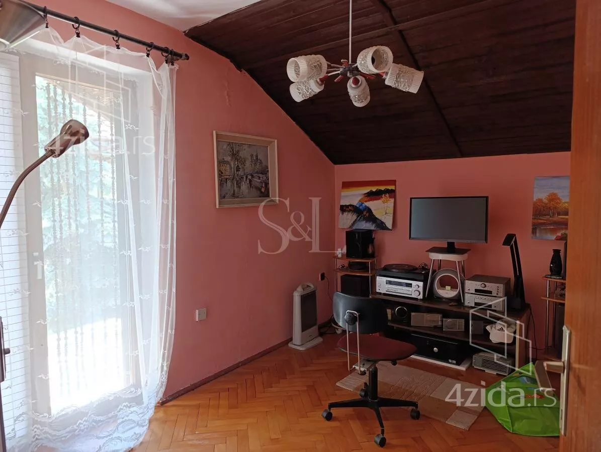 Kuća | 4zida