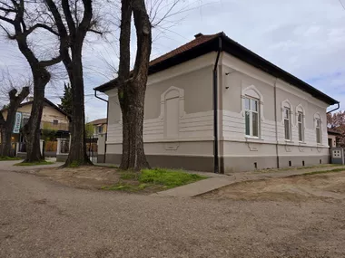 Kertvaroš
