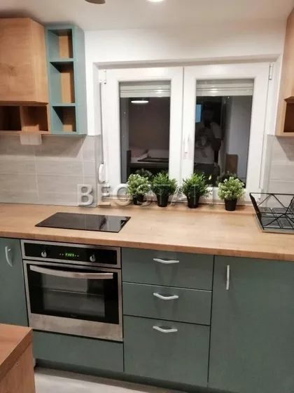 Kulina Bana | 4zida.rs