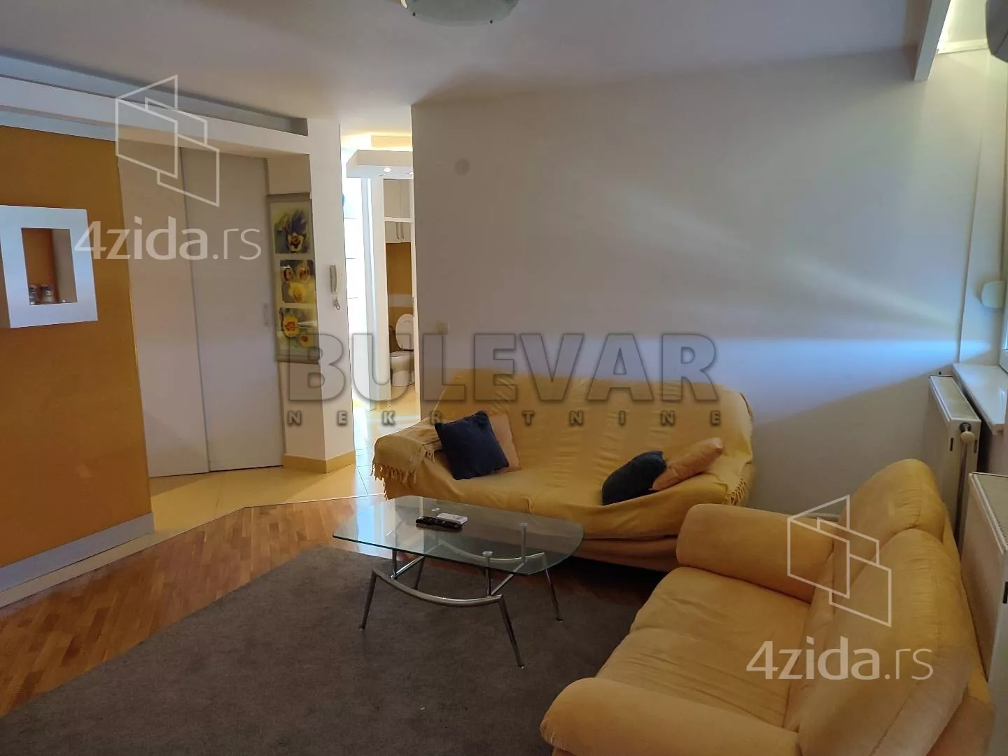 Dvoiposoban stan | 4zida