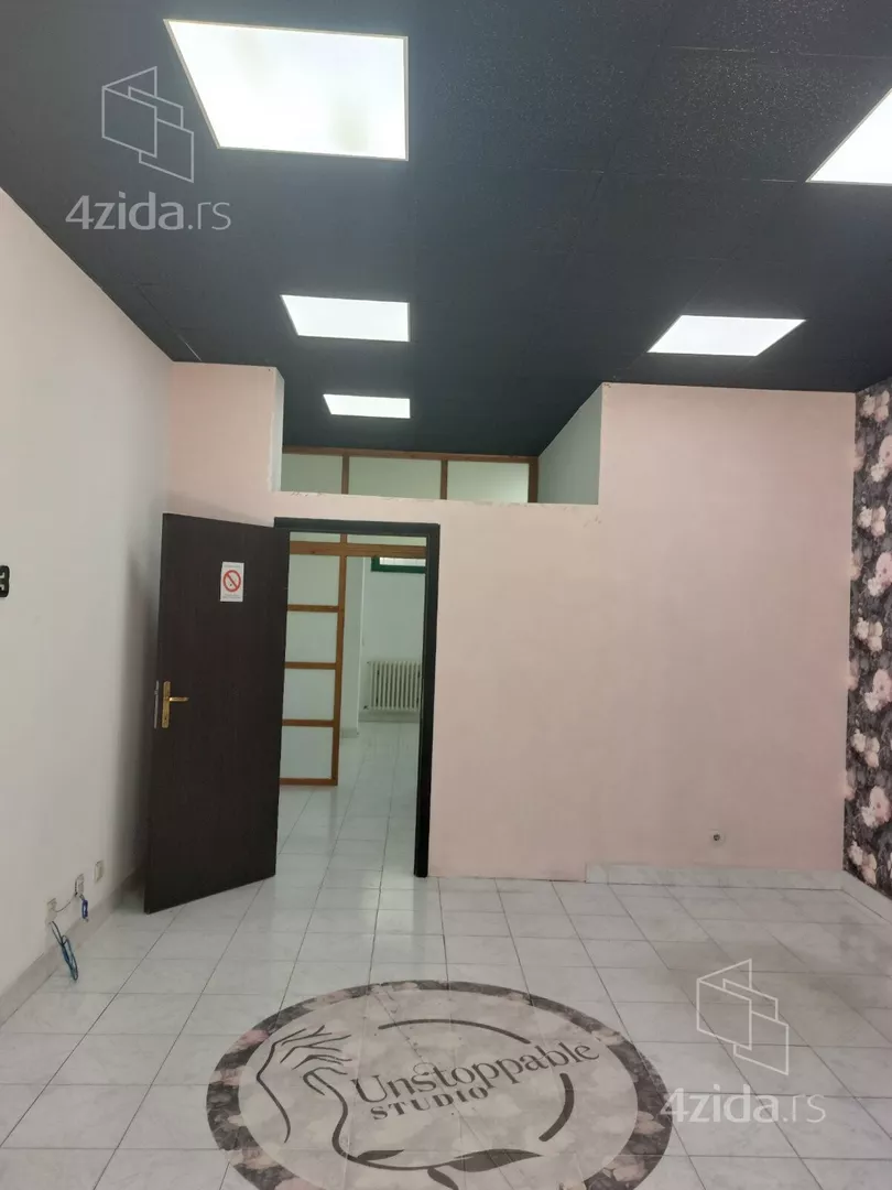 Lokal | 4zida