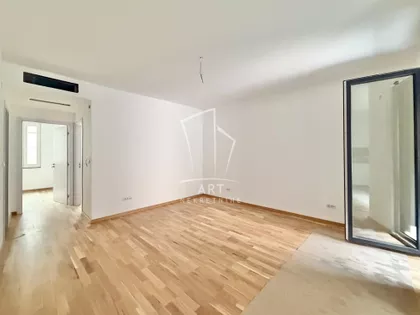 Dragana Rakića | 4zida.rs