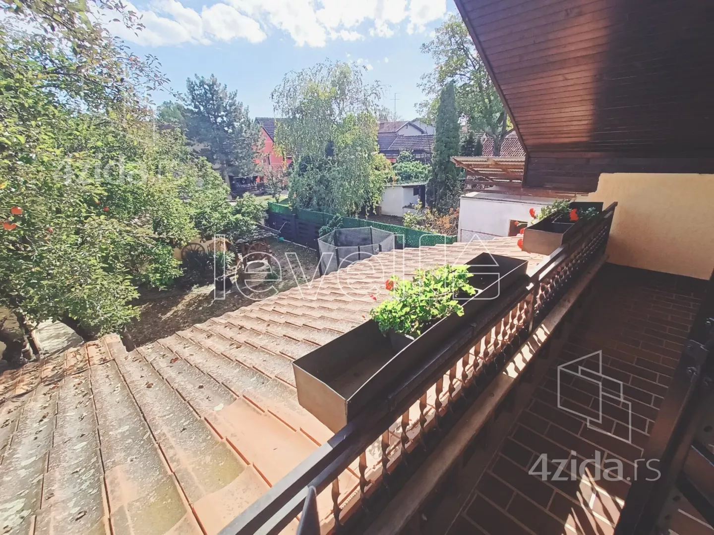 Kuća | 4zida