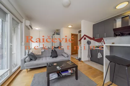 Sumadijska | 4zida.rs