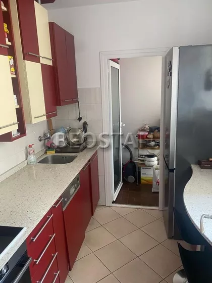 Omladinskih Brigada | 4zida.rs