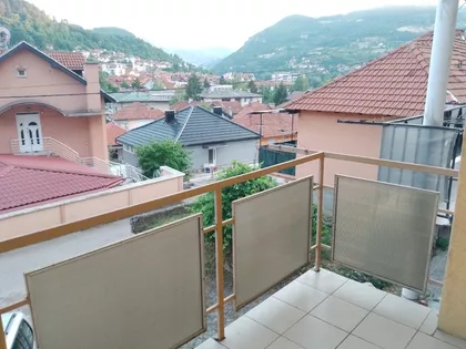 Sajta Hašimbegovića 20 | 4zida.rs
