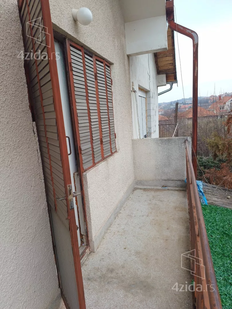 3-etažna kuća | 4zida