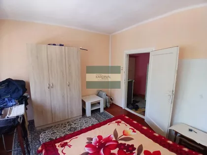 Kolonija | 4zida.rs