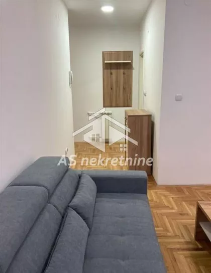 Južni Bulevar | 4zida.rs
