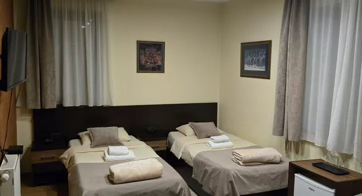 Ugostiteljski objekat | 4zida