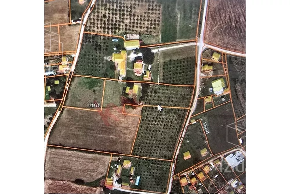 Građevinsko zemljište | 4zida