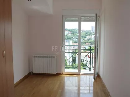 Aleksandra Tirnanića Tirketa | 4zida.rs