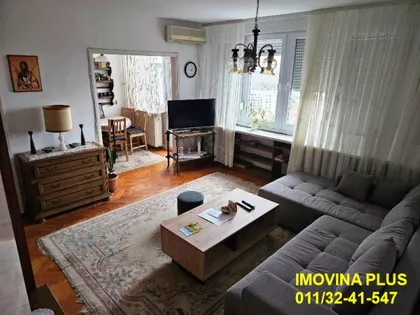 Pere Todorovića | 4zida.rs