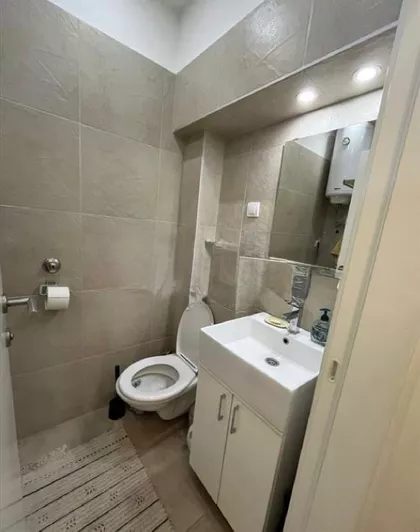 Crveni Krst Vračar | 4zida.rs