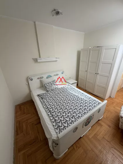 Zmaj Jovina | 4zida.rs