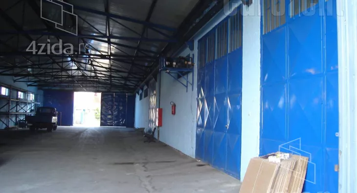 Poslovni prostor | 4zida