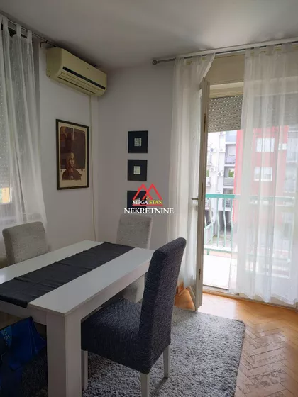 Devet Jugovića | 4zida.rs