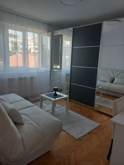 Južni Bulevar | 4zida.rs