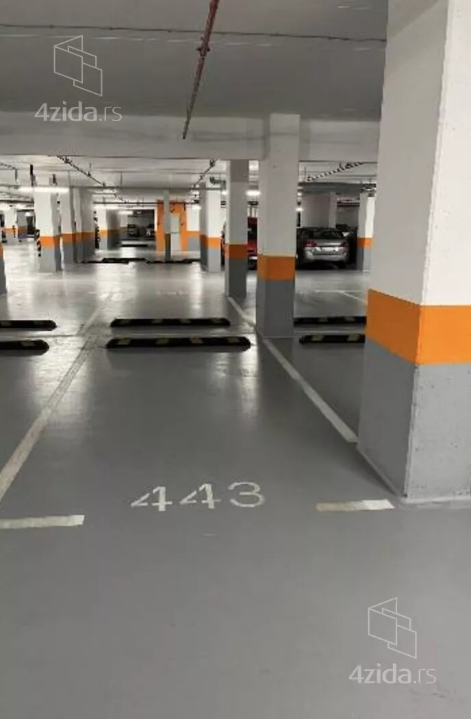 Garaža | 4zida