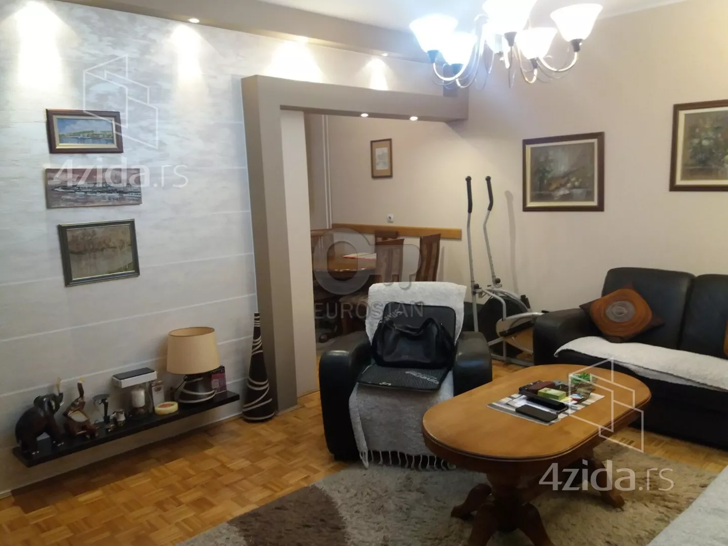 Trosoban stan | 4zida