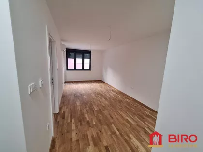 Bulevar Patrijarha Pavla (Somborski Bulevar) | 4zida.rs