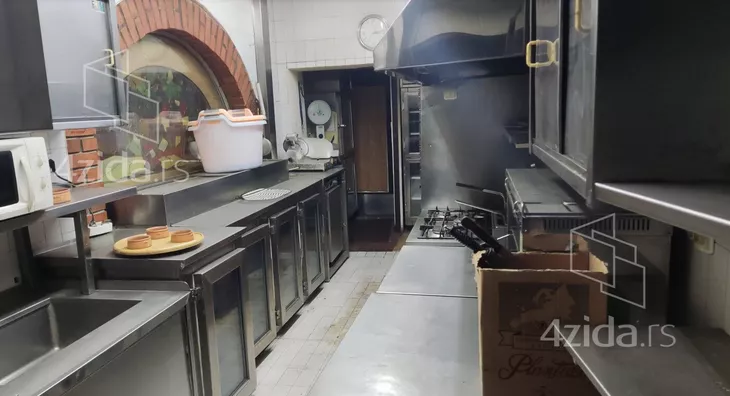 Ugostiteljski objekat | 4zida