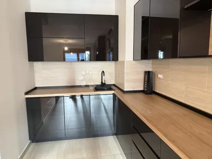 Tadije Sondermajera | 4zida.rs