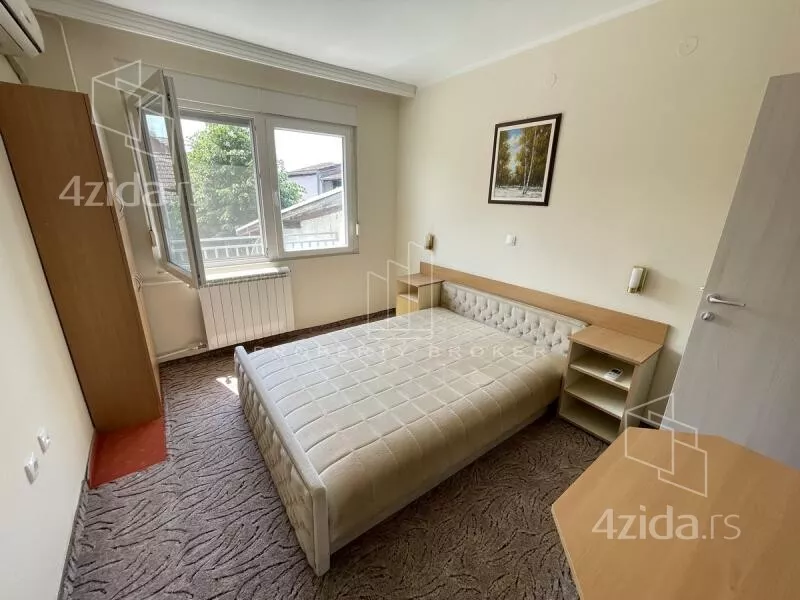 Ugostiteljski objekat | 4zida