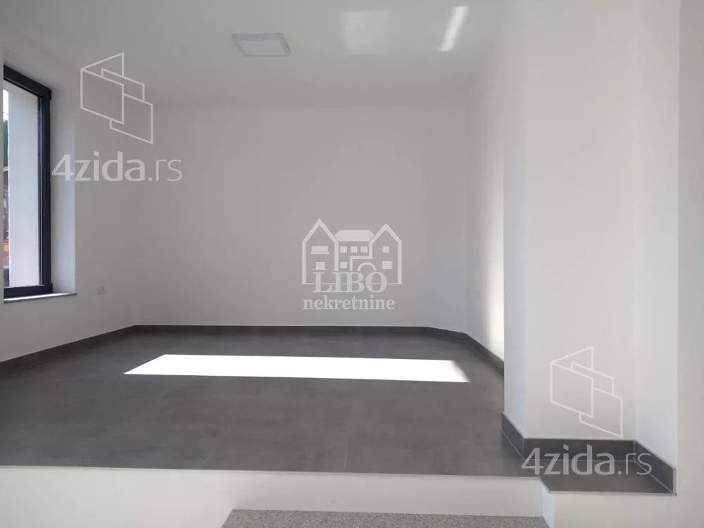 Lokal | 4zida