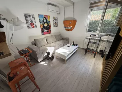 Autokomanda | 4zida.rs