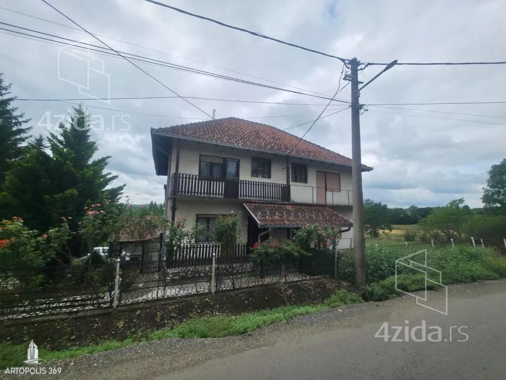 3-etažna kuća | 4zida