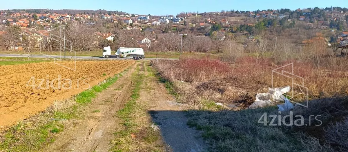 Plac | 4zida