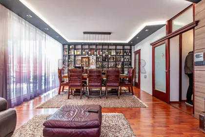 Ivana Milutinovića | 4zida.rs