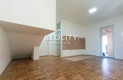 Milana Savića | 4zida.rs