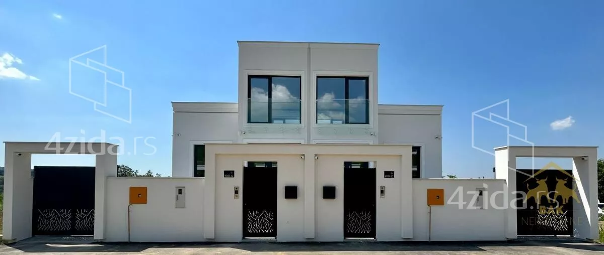 Kuća | 4zida