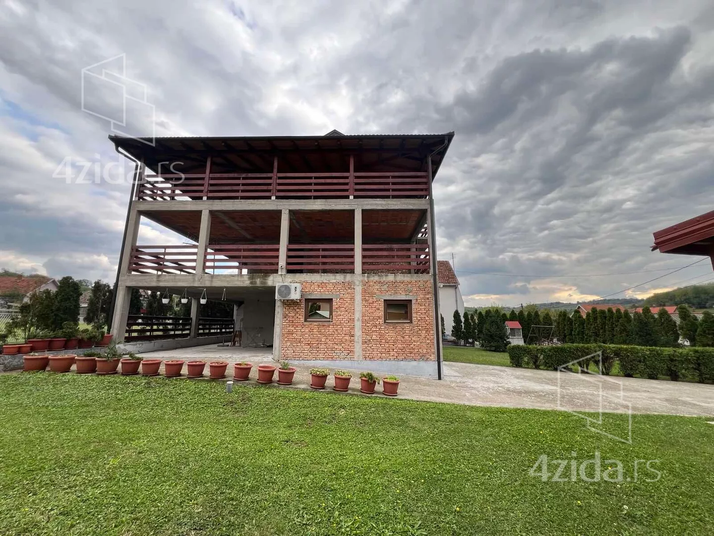 4-etažna kuća | 4zida