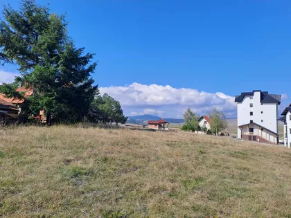 Zova | 4zida.rs