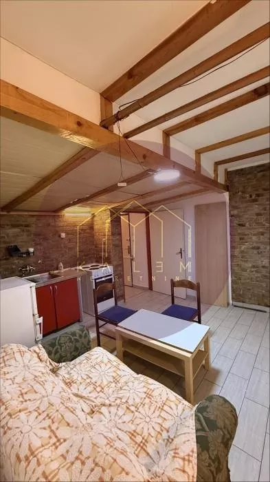 Klinički Centar | 4zida.rs