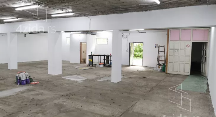 Poslovni prostor | 4zida