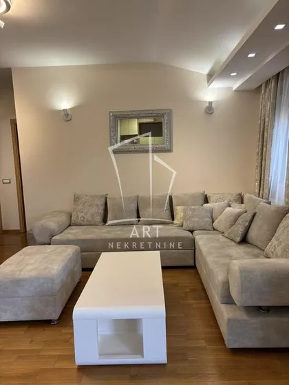 Kneza Višeslava | 4zida.rs