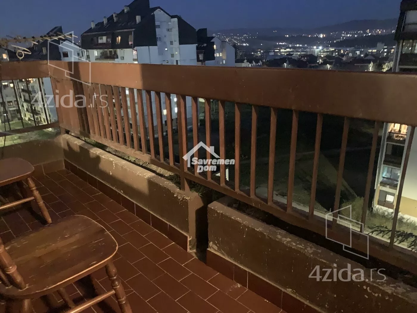 Jednoiposoban stan | 4zida