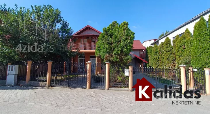 Kuća | 4zida