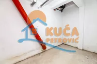 Lokal | 4zida