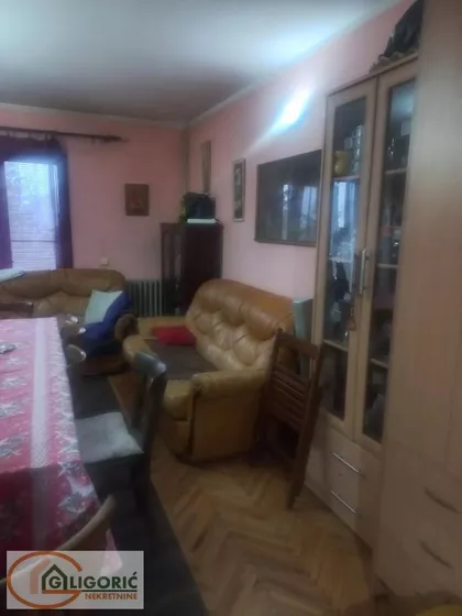 Jovanke Radaković | 4zida.rs