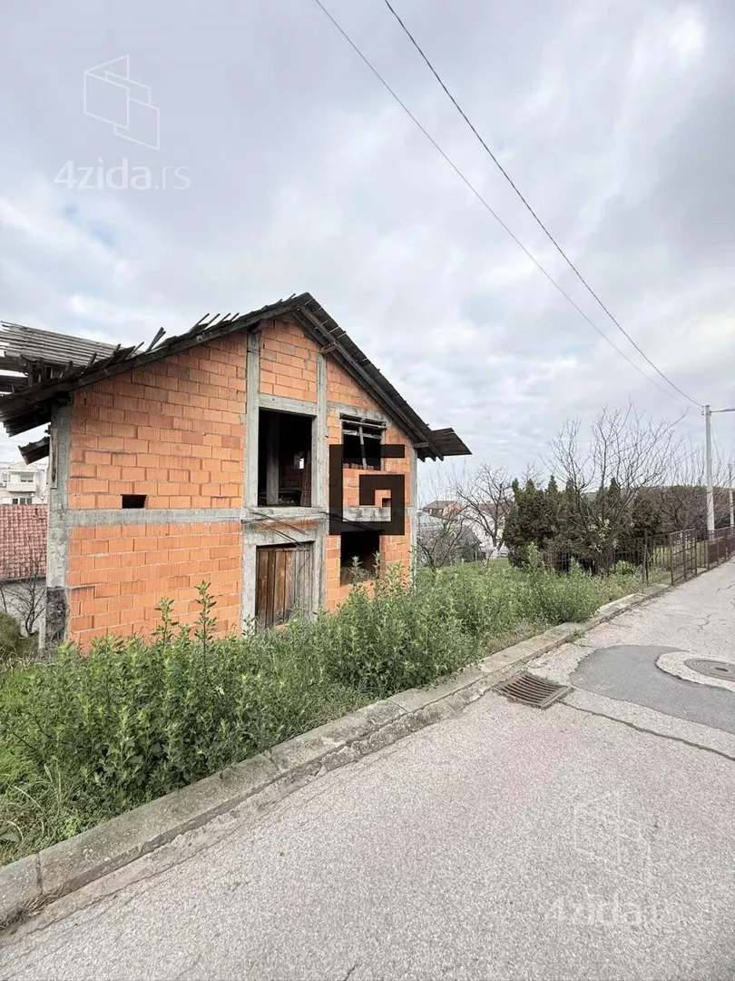 Kuća | 4zida