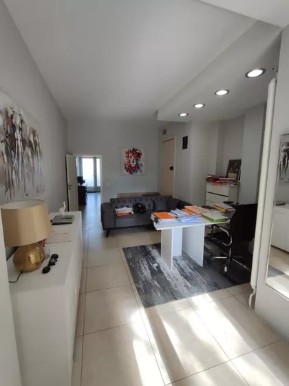 Kralja Milutina bb | 4zida.rs