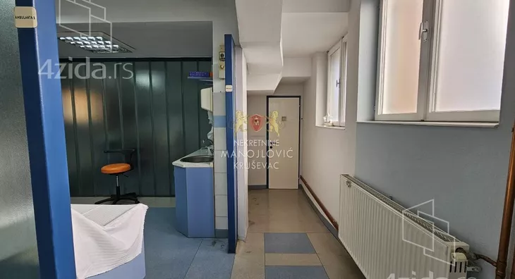 Poslovni prostor | 4zida