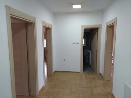 Zabrđanska | 4zida.rs